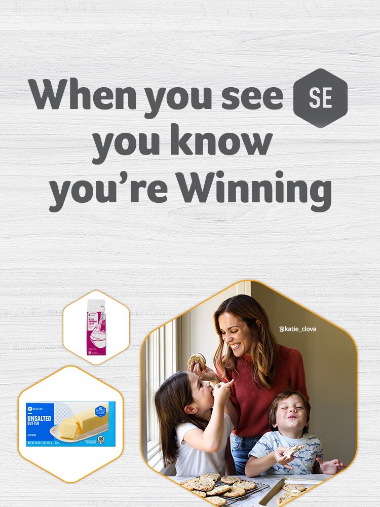 When you see SE you know you're winning. Image of family baking cookies.